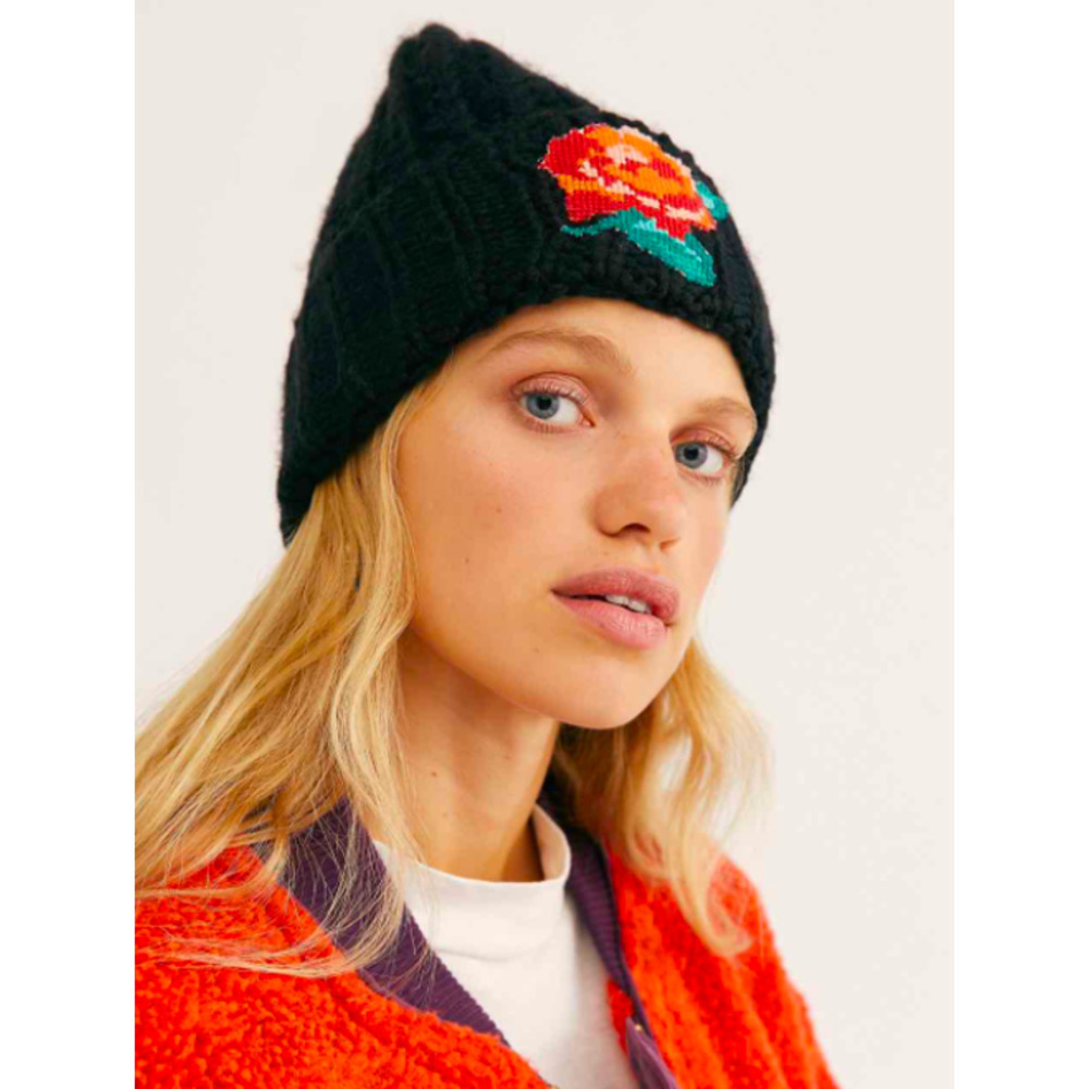 NWT Free People Floral Embroidery Wool Beanie Black